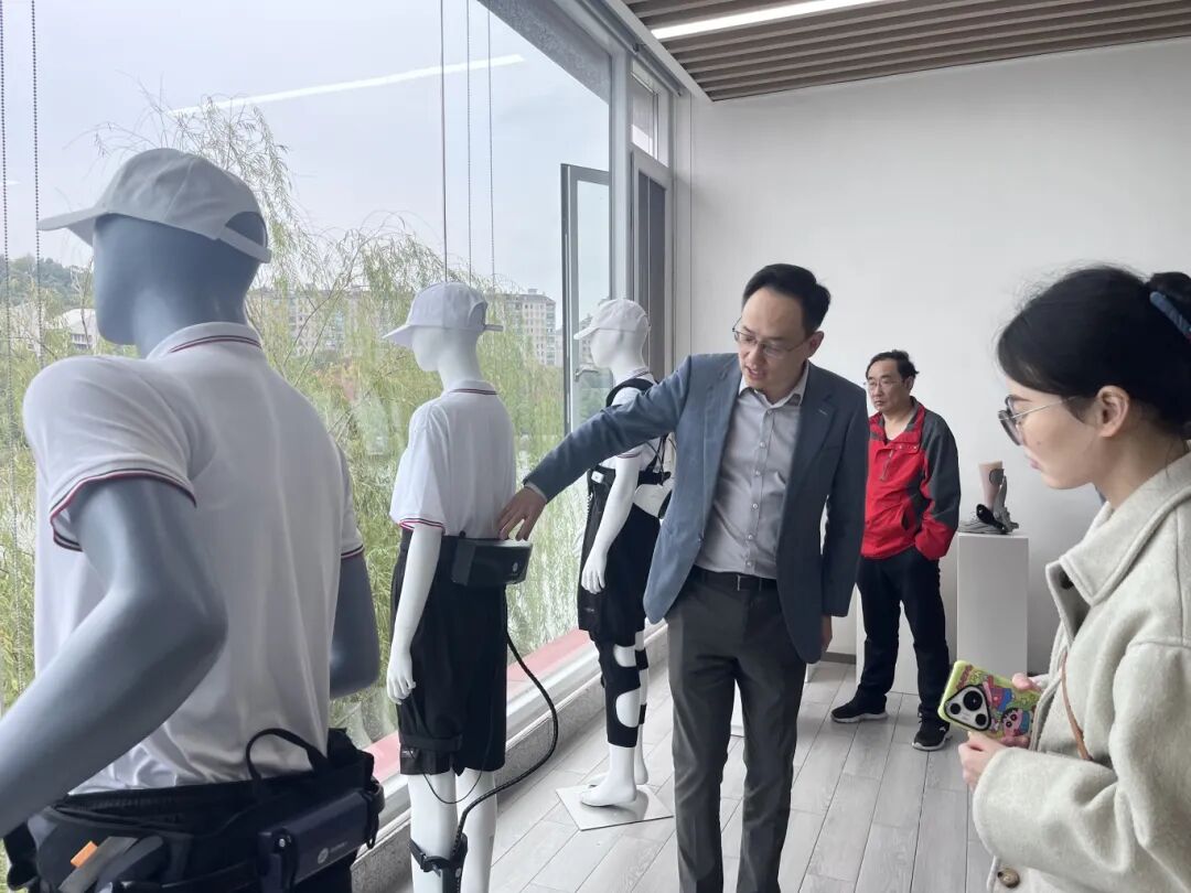 1763446857939.jpg 1763446857939.jpg